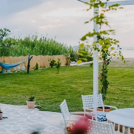 House By The Sea Lefkimmi (Corfu)