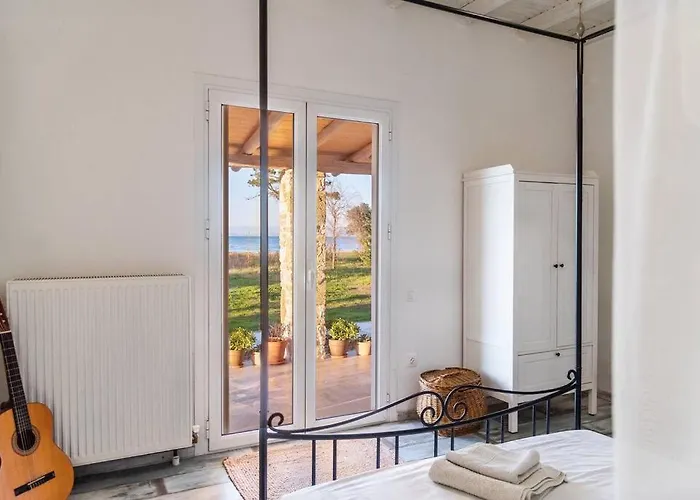 House By The Sea